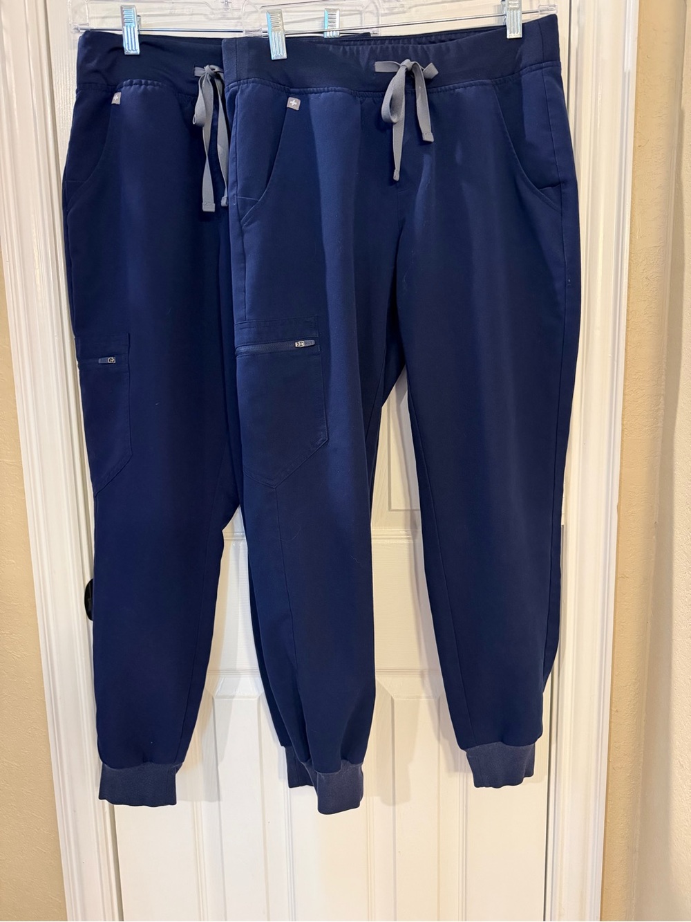 2 Pairs of Navy Women’s Navy Figs Scrub Small Petite Joggers EUC